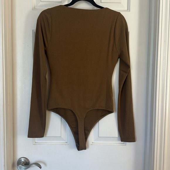 Good American u ring long sleeve brown body suit size 2 - Picture 4 of 6